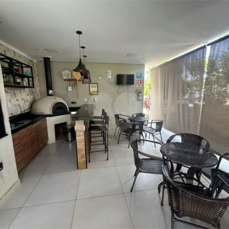 Apartamento de 49m2 á venda, no Parque das Oliveiras, em São Carlos.