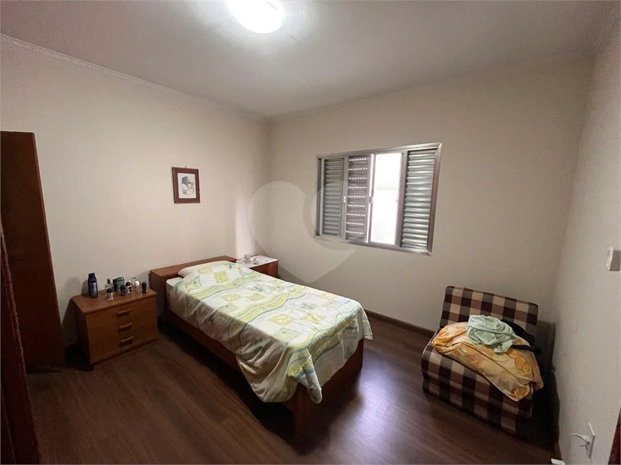 Casa com 367m², 3 dormitórios, 9 vagas, à venda na Vila Santa Teresa - Sto André.