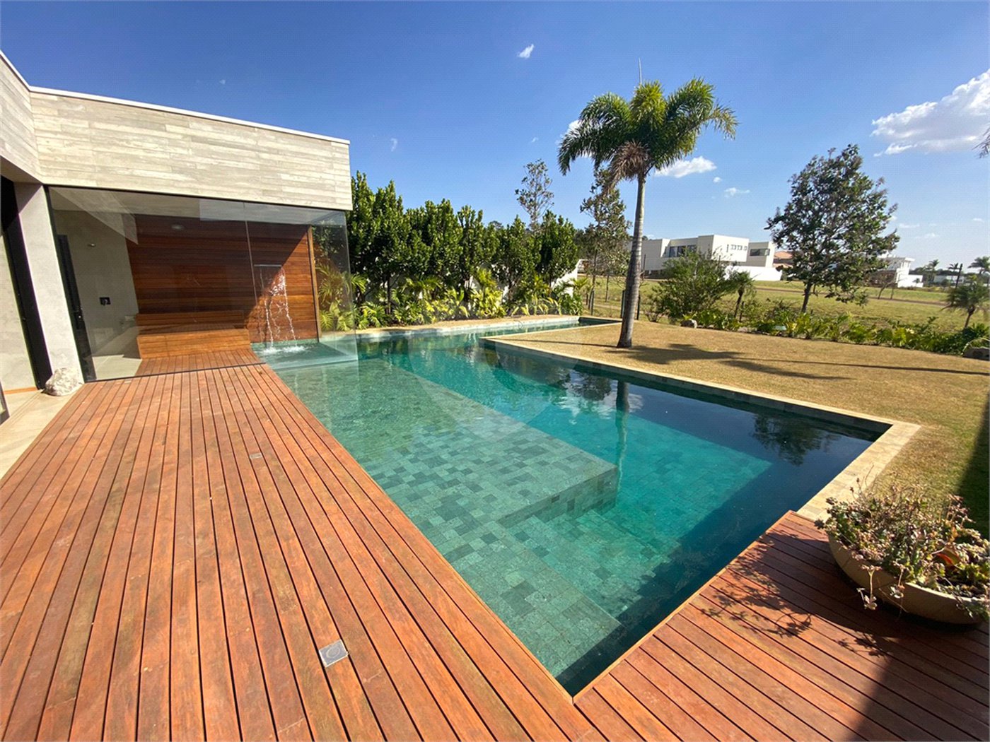 Mansão de alto luxo no Condomínio Damha Golf São Carlos
