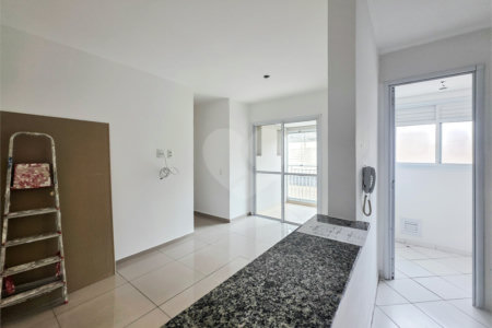 Apartamento - Saúde - 3 Quartos / Dormitórios - 1 Vaga - Venda / Compra