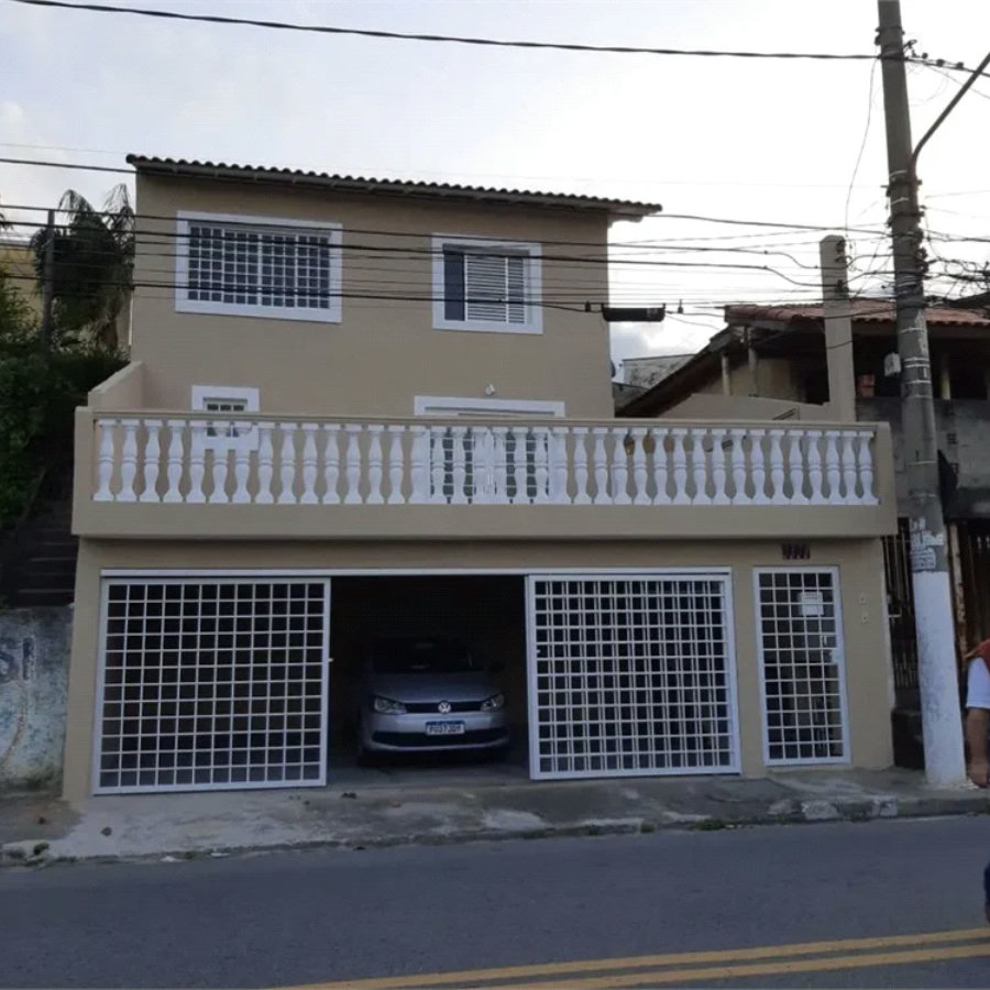 Sobrado à venda com 2 quartos em Km 18, Osasco, SP