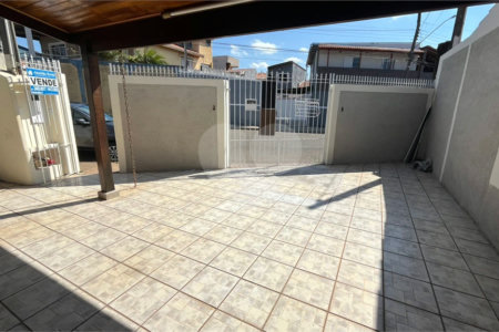 Casa à venda no Alvinópolis com 4 Quartos com 153,67m² Área Construída