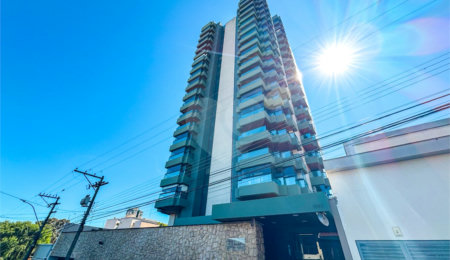 Apartamento à venda com 3 suítes no Centro, São Carlos, SP