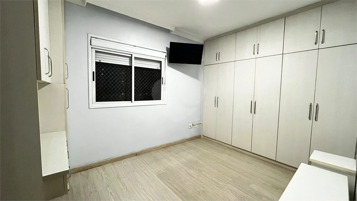 Apartamento à venda com 3 quartos, sendo 1 suíte, em Saúde, São Paulo, SP