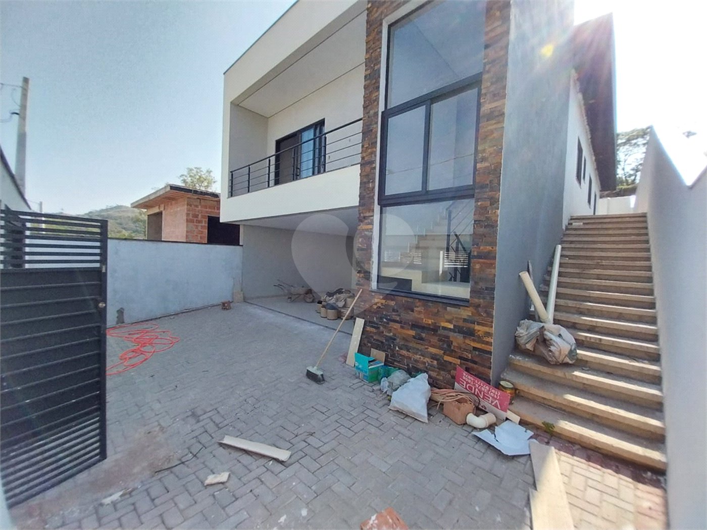CASA A VENDA NO RESIDENCIAL CAPIVARI EM LOUVEIRA