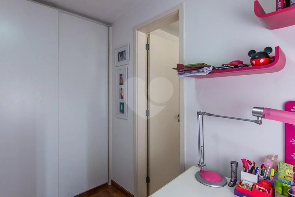 APARTAMENTO COM 118 m², TRÊS SUITES E VARANDA GOURMET - Campo Belo