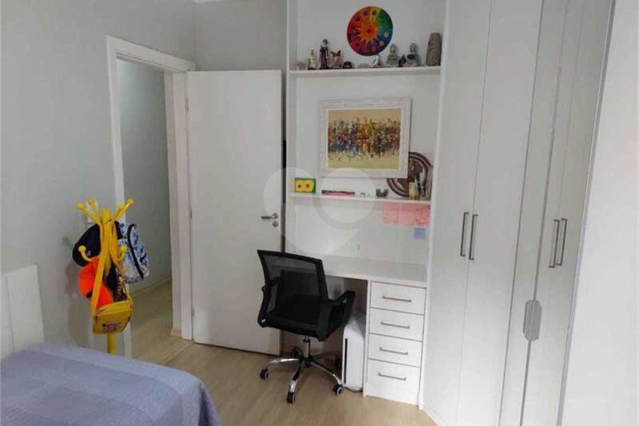 APARTAMENTO COM 125 M2 3 DORMITORIOS, SALA E COZINHA AMPLAS E 3 VAGAS DE GARAGEM. À VENDA EM SANTANA