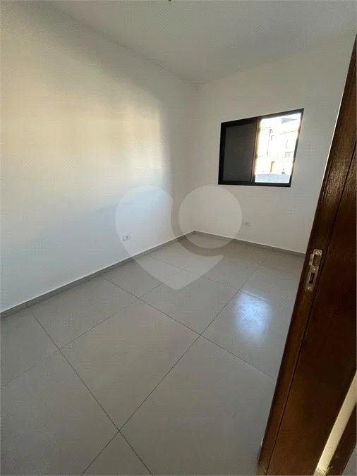 Casa à venda com 3 quartos, sendo 1 suíte, no condomínio Marselha VI, São Roque - SP