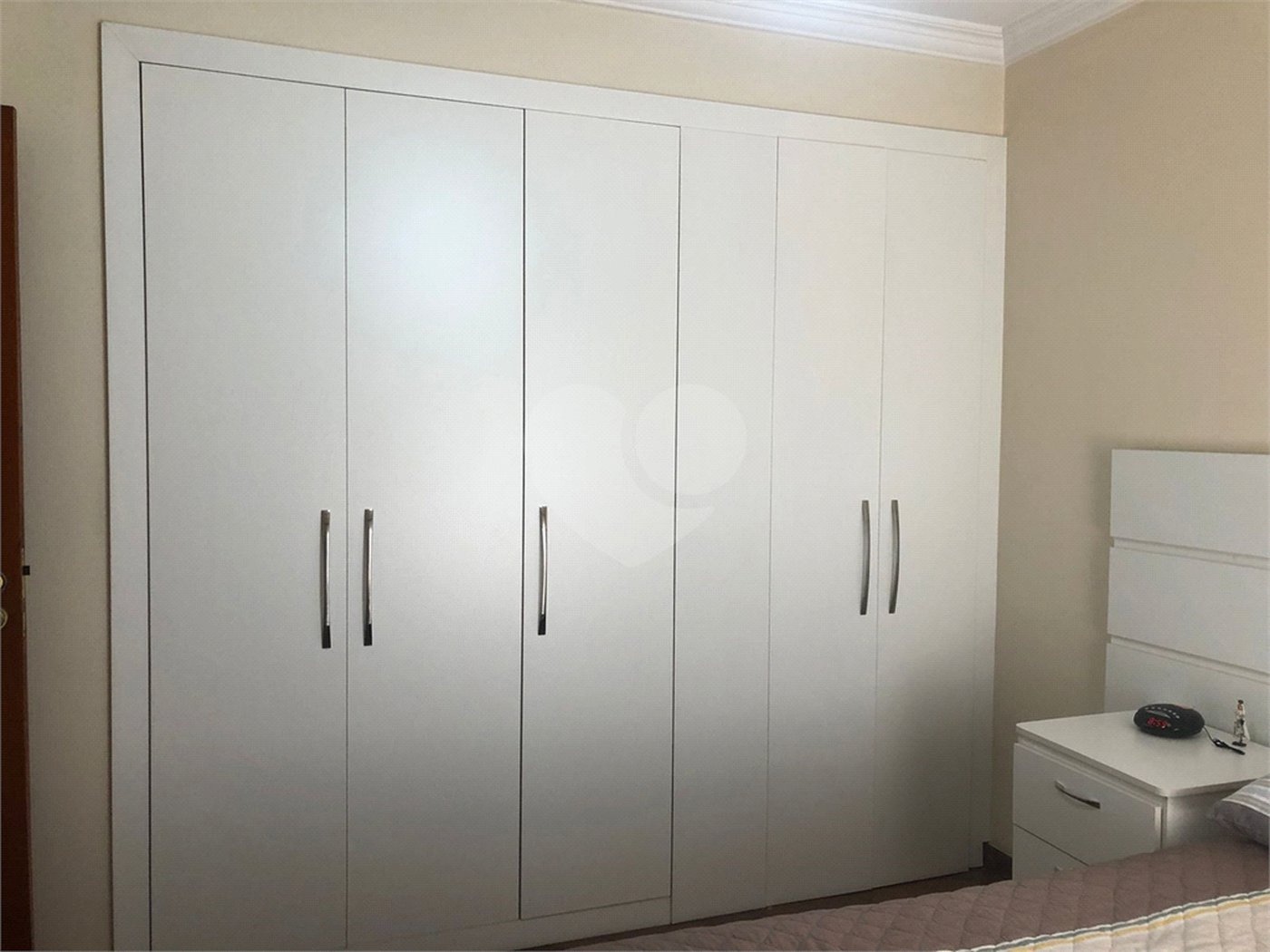 Apartamento na Região do Anália Franco Próximo ao Shopping com 3 Dormitórios sendo 1 Suíte e 2 Vagas de Garagem
