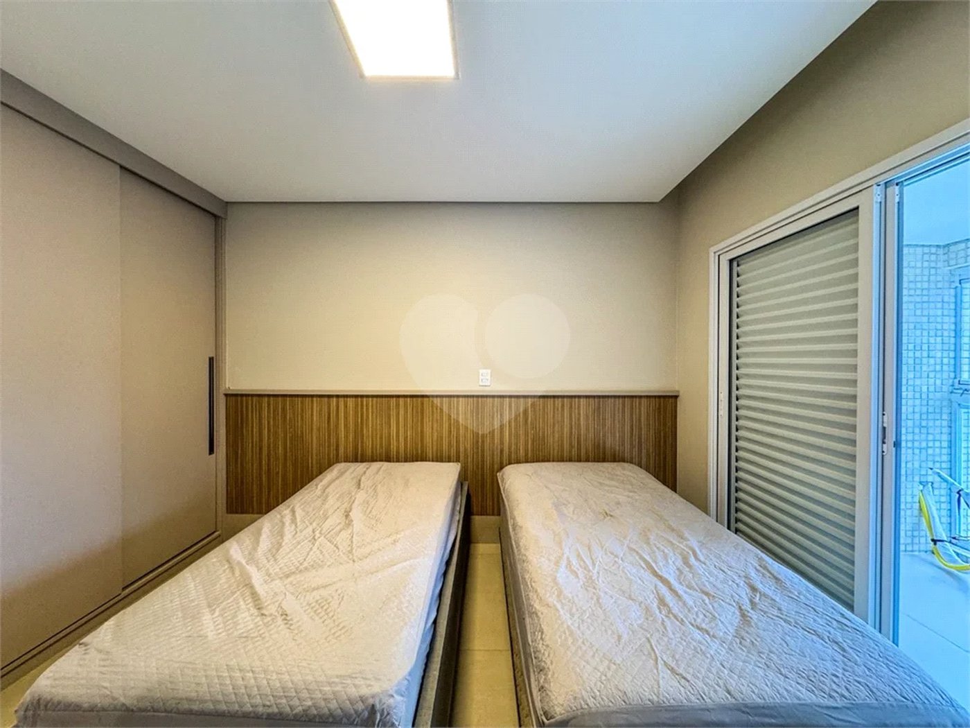Apartamento à venda com 3 suítes em Riviera de São Lourenço, Bertioga, SP