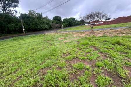 Terreno no Santa Julia á venda.