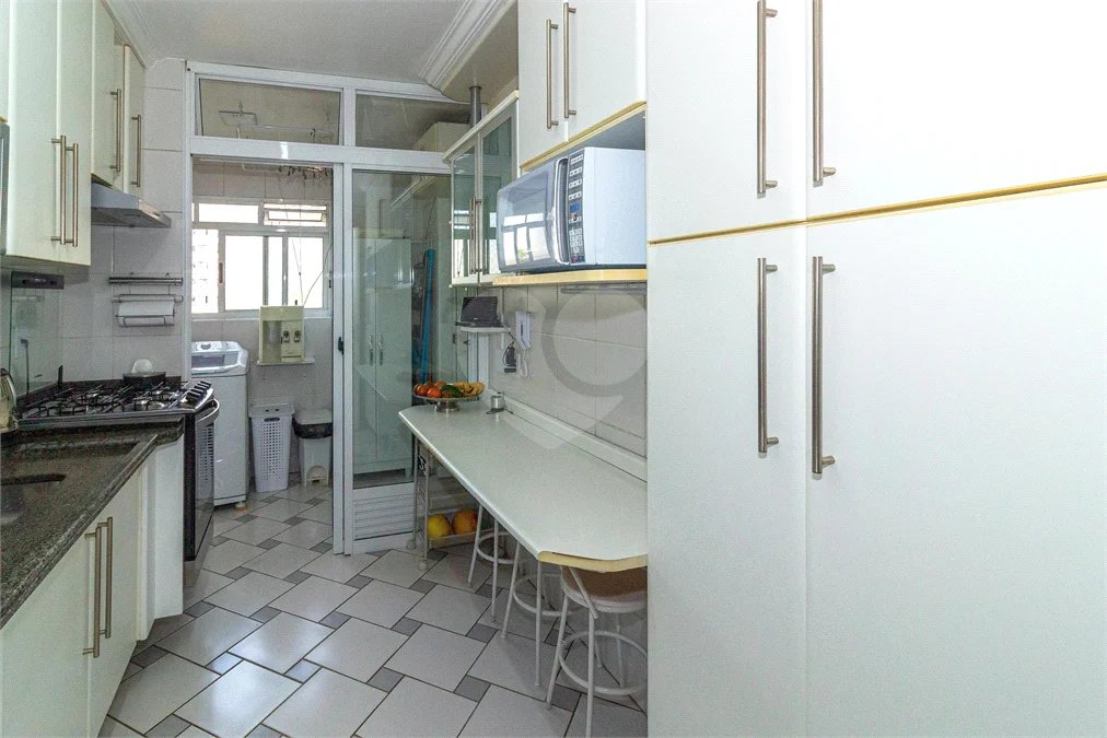 Apartamento à venda com 3 quartos, sendo 1 suíte, em Jardim Marajoara, São Paulo, SP