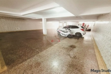 Casa para venda ou locação em São Caetano do Sul, no bairro Olímpico, com 307 m², 8 quartos (3 suítes) e 10 vagas de garagem