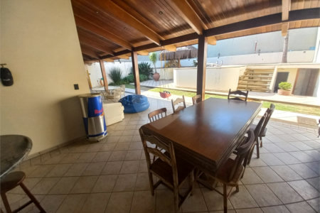 Casa Térrea na XV de Novembro .