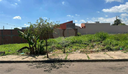 Terreno à venda em Parque Primavera, São Carlos, SP