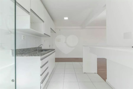 Apartamento com 61m² à venda na Saúde, 2 dormitórios, 1 suíte, 1 vaga, lazer completo