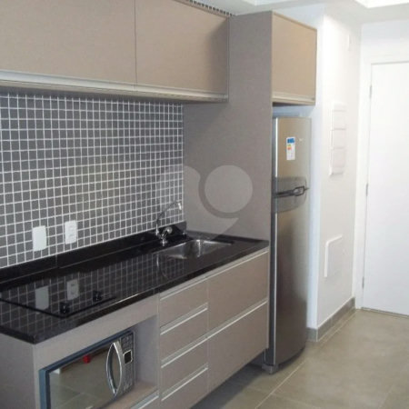 Studio para locação na Consolação com vaga de garagem
