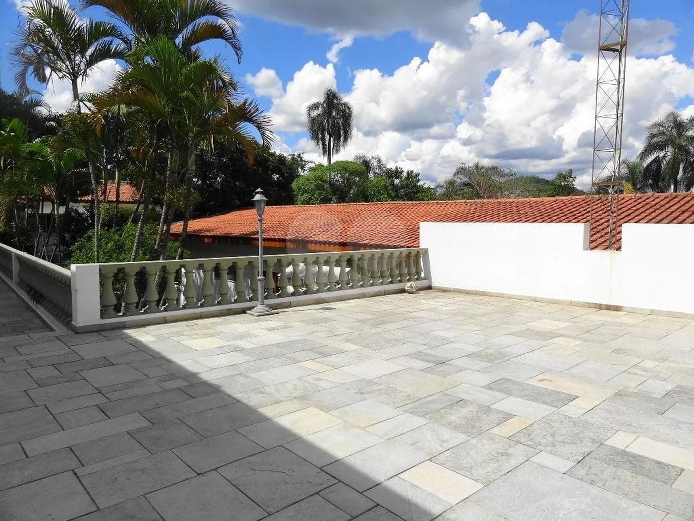 CASA TÉRREA ALTO PADRÃO NO TREMEMBE