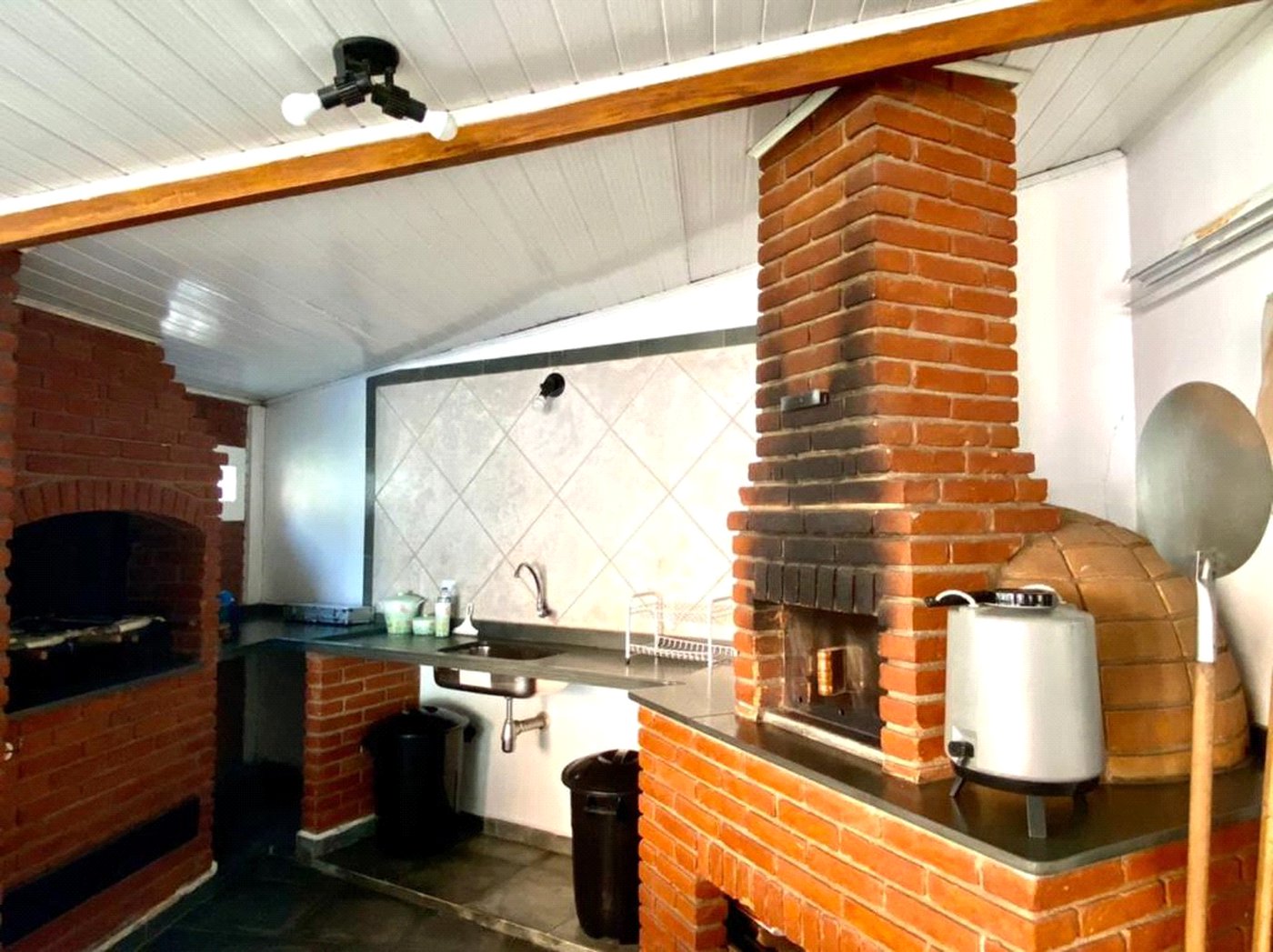 Casa á venda - Centro