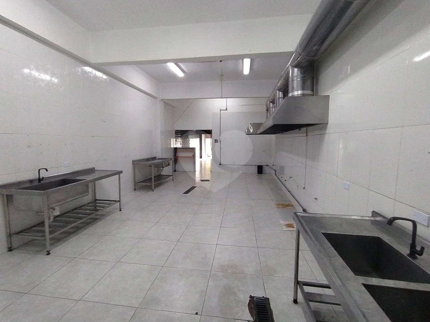 Prédio à venda em Imirim, São Paulo, SP