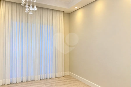 Apartamento à venda no Condomínio Family Garden, Chácara Inglesa, SBC, com 127 m², 3 suítes, varanda gourmet com churrasqueira a carvão, móveis planejados, ar-condicionado, 2 vagas cobertas e lazer completo.