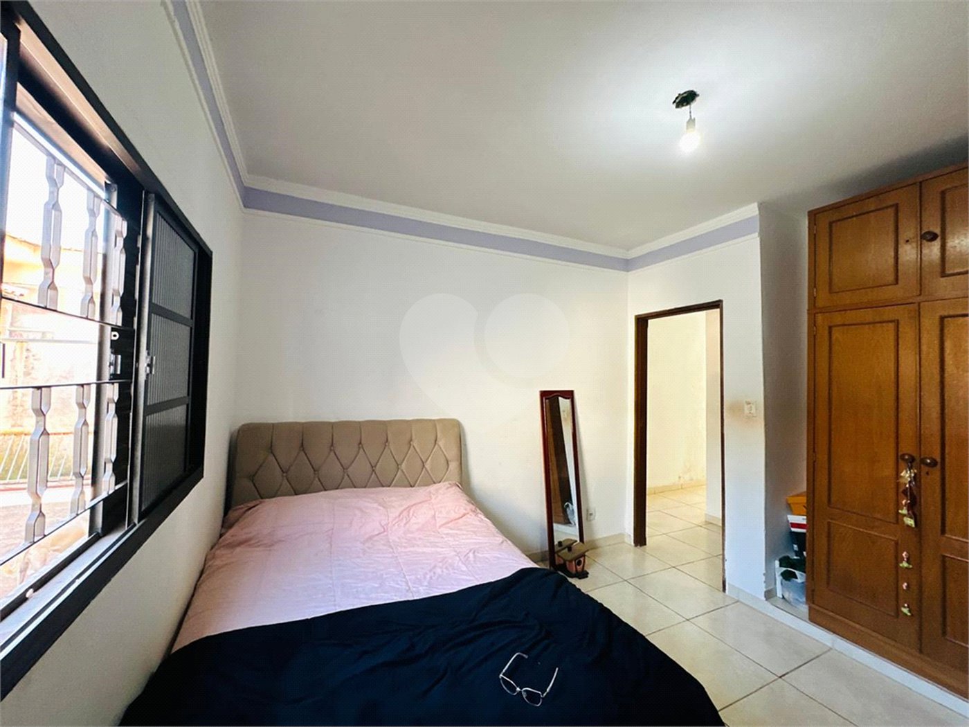 Casa á venda, com 03 Dormitórios, em São Carlos.