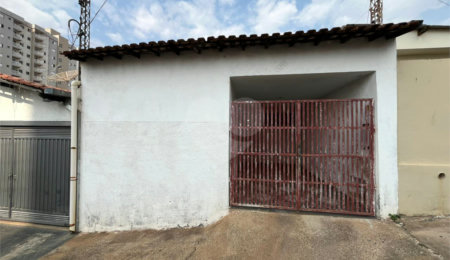 Casa à venda com 3 quartos em Recreio São Judas Tadeu, São Carlos, SP