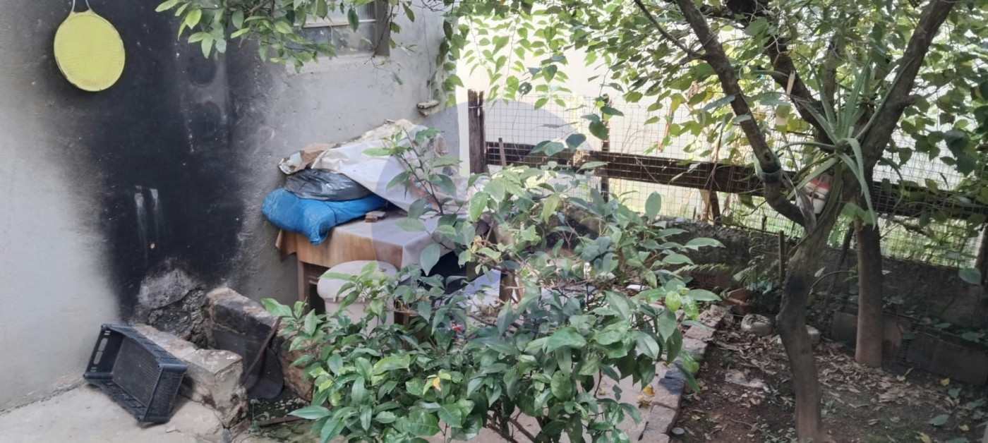 Casa Assobradada à Venda com 2 quartos em Jardim Celeste, São Paulo - SP