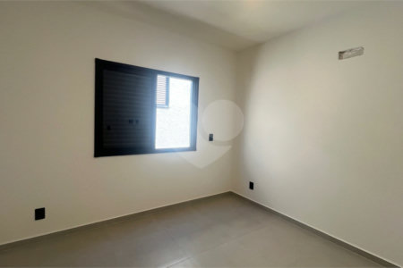 Casa Assobradada com 3 suítes na Vila Thais em Atibaia