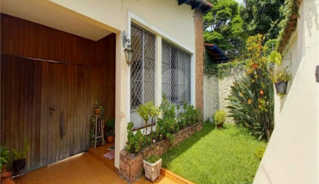 Casa Térrea à venda com 3 quartos em Campo Belo, São Paulo, SP