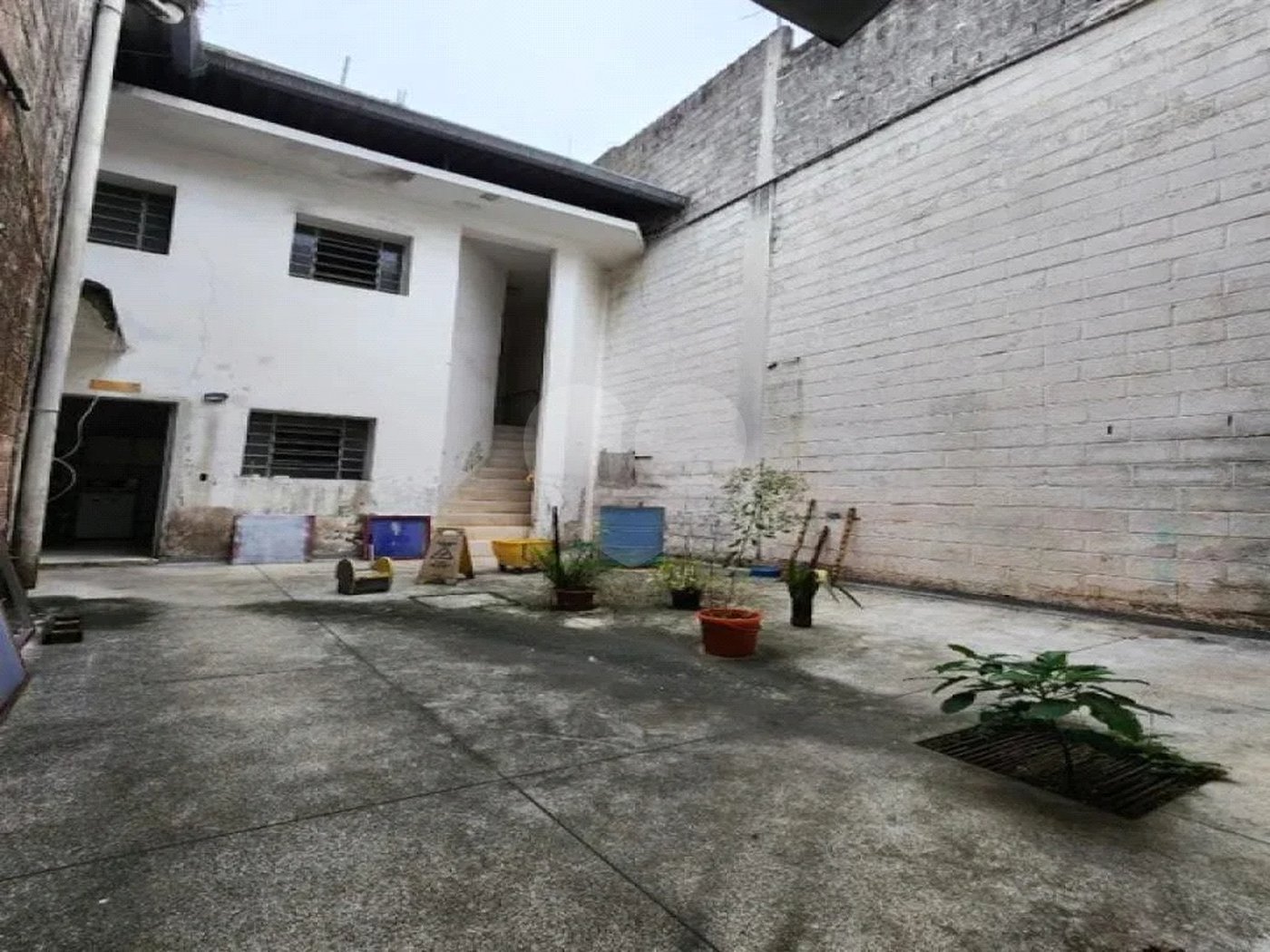 Excelente Galpão de 1.000 M² divididos em dois pavimentos de 500 M²