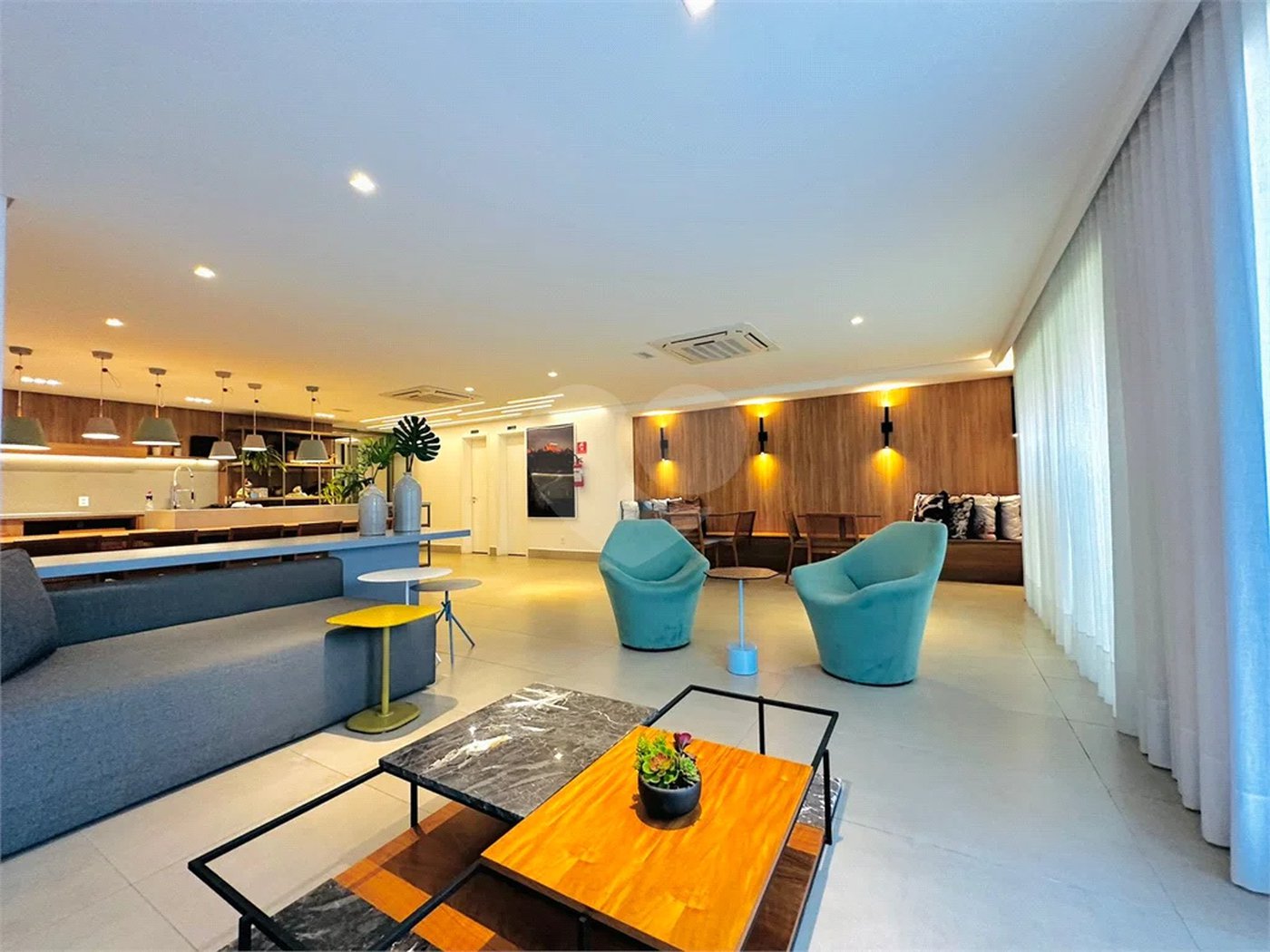 Linda Cobertura Duplex para venda no Jardim Paulista com 87,45 m² decorada!