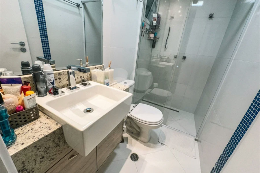 Apartamento à venda com 3 quartos, sendo 2 suítes,  em Riviera de São Lourenço, Bertioga, SP