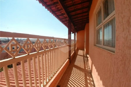 Sobrado à venda com 4 quartos, em Residencial Itamarati