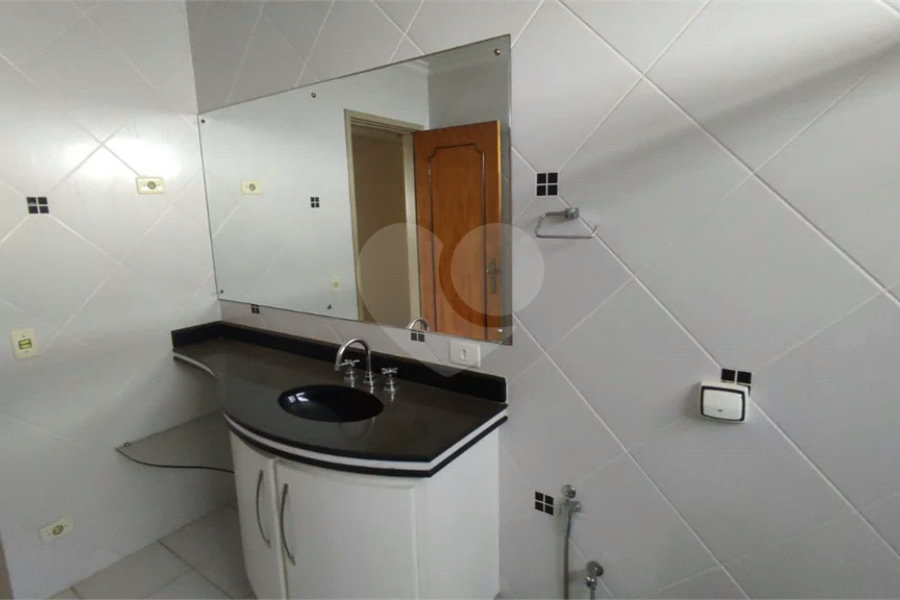 Apartamento Edifício Romano