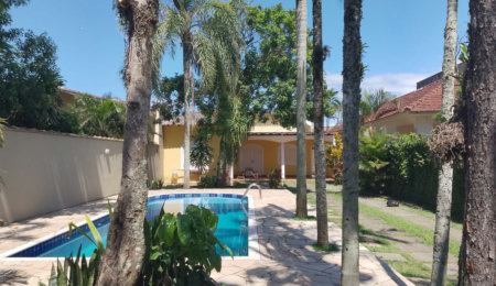Casa à venda com 3 quartos, sendo 1 suíte,  em Nova Itanhaém, Itanhaém, SP