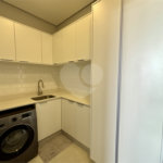 Indaiatuba - Sp - Condominio Maria Candida - R$ 2.250.000,00 - 3 suítes, sendo 1 master com closet e banheiro com duas cubas e dois chuveiros - Escritório - Piscina em Alvenaria aquecida e Hidro com Iluminação - Ar Condicionado instalado em todos os quartos, escritorio, sala e area gourmet