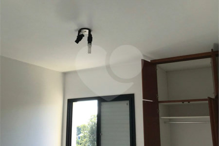 Apartamento no Edifício Rossette.