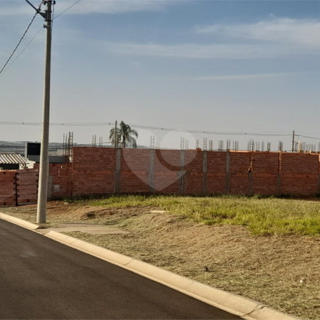Casa em Construção a venda no Residencial Villeneuve - São Carlos, SP