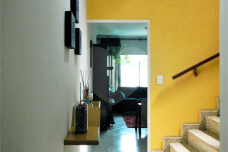 Sobrado à venda na Saúde c/175m2 - 3 Quartos/1 Suíte/ 2 Vagas na garagem