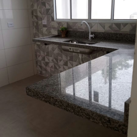 Casa à venda com 2 quartos, sendo 1 suíte, em Bopiranga, Itanhaém - SP