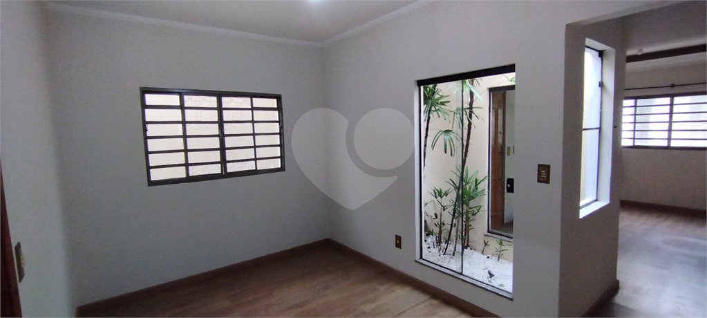 Casa térrea para venda no Planalto paraíso