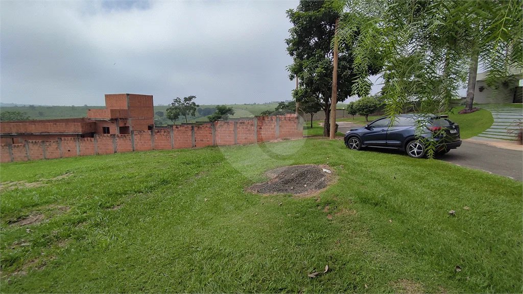 Terreno de 1000 metros quadrados, no Recanto das Águas de São Pedro...