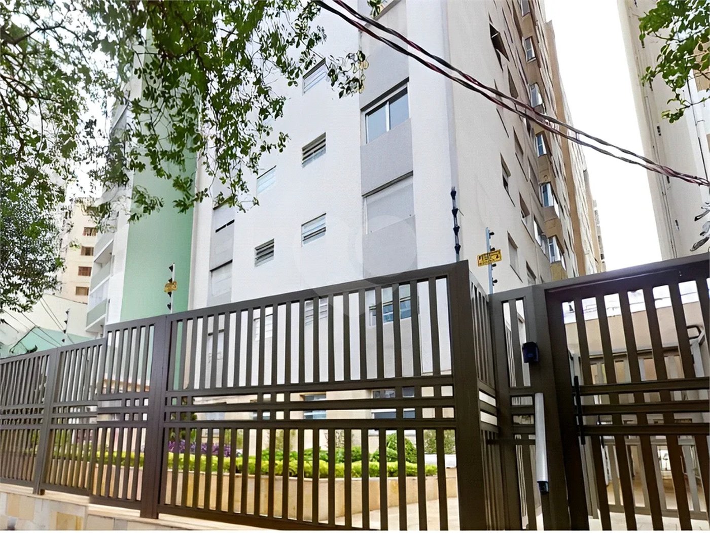 Apartamento à venda na Aclimação de 65 metros quadrados, com 2 dormitórios 1 vaga