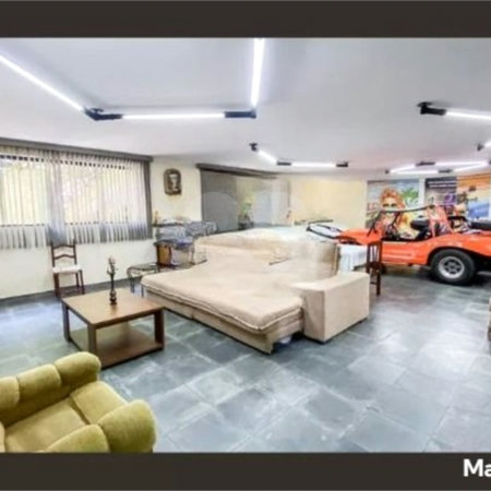 Casa com 540m² , 5 dormitórios , sendo 4 suítes , 10 vagas , à venda no bairro Jardim , em Santo André