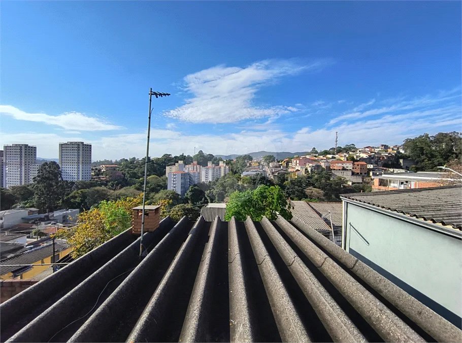 Excelente Oportunidade, 3 quartos, sendo 1 suíte, que promove conforto e privacidade para a família.