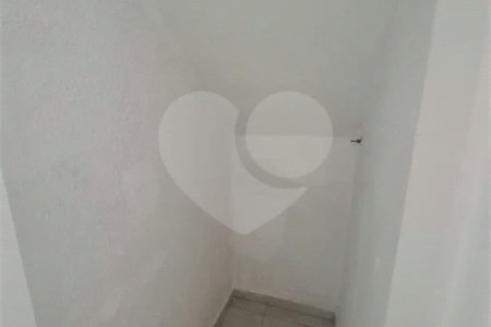 LINDA CASA DUPLEX EM CONDOMÍNIO – PRÓXIMA AO PARK SHOPPING - Aceita financiamento bancário e FGTS