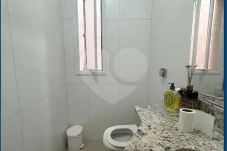 Sobrado a venda Ipiranga/SP 180m² com 3 Quartos suítes 5 banheiros 4 vagas área de serviços e Churrasqueira.