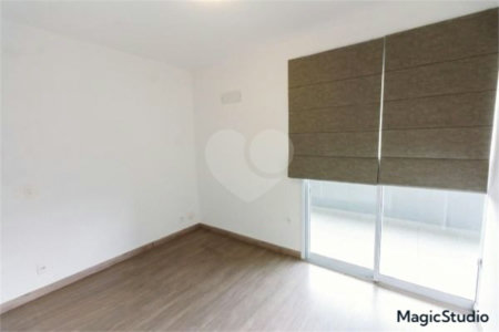 Apartamento com 66m², 2 dormitórios, 1 vaga de garagem, à venda na Barra Funda.