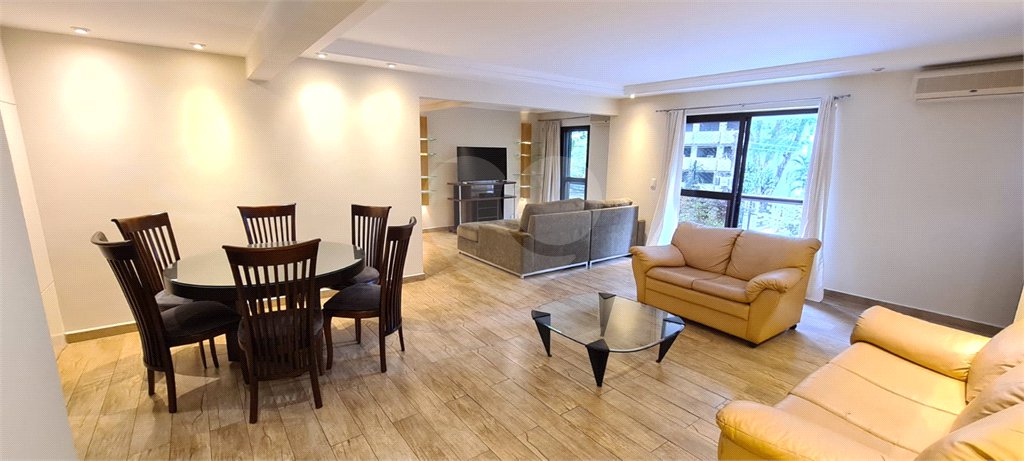Apartamento para venda e locação de 130m² no Jardim Paulista com 2 suítes e 2 vagas.